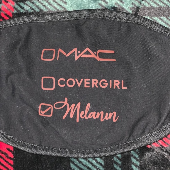M•A•C, Covergirl, Melanin Face Mask - Picture 4 of 4